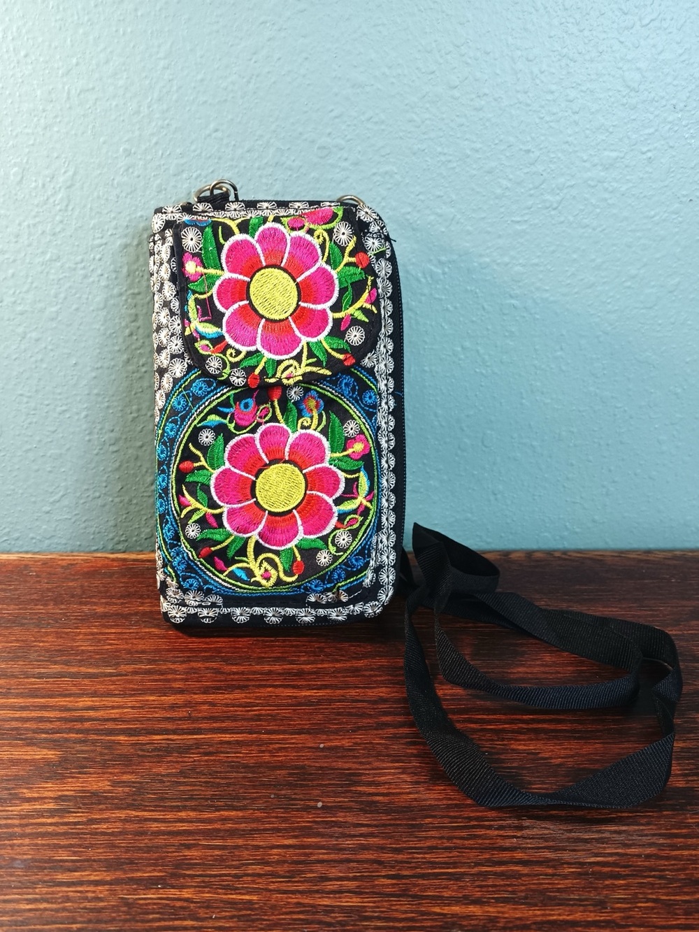 Handmade Embroidered Floral Crossbody Phone Wallet Black White Pink Yellow Green